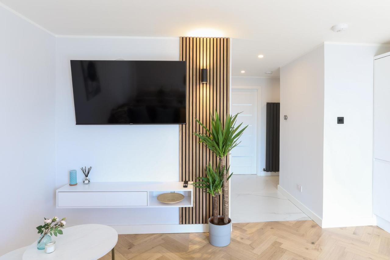 Luxurious City Centre Apartment Перт Экстерьер фото